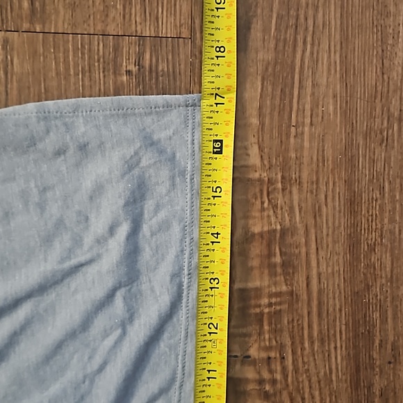 NWT Women's Small Nike "Yoga" Dri-Fit Tank Top in a Light Heather Grey - Picture 8 of 10